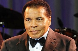 Кличко вдячний долі за те, що був знайомий з Мухаммедом Алі