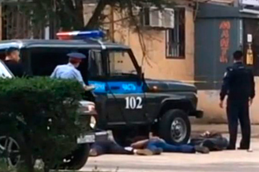 У Казахстані розшукують сімох бойовиків після теракту в Актобе