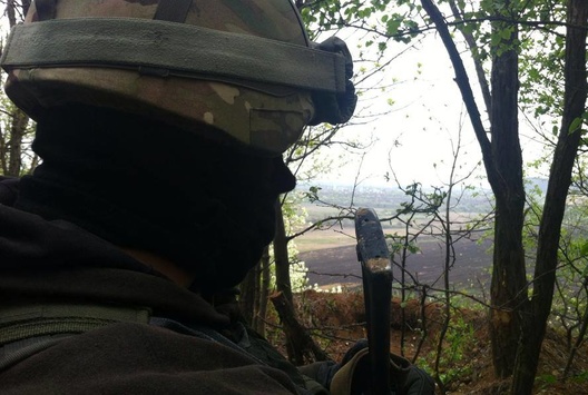 Терористи намагаються відтіснити українські підрозділи від Докучаєвська 