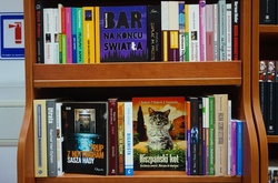 У столичних книгарнях з’явилася література польською мовою