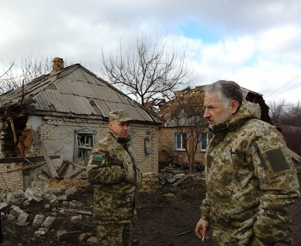 Губернатор Донбасу пояснив ОБСЄ, що горілку з терористами пити набагато простіше, ніж провести безпечні вибори
