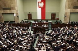 У Сеймі Польщі представили доповідь про російські злочини на Донбасі