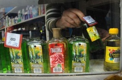 У Росії хочуть заборонити одеколон у великих флаконах через зростання алкоголізму