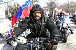 Прикордонники не впустили в Україну російських байкерів