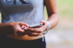 14-річна школярка пограбувала старшокласницю