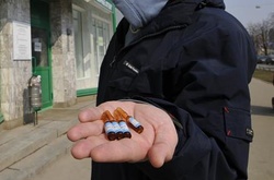 Столичні активісти разом з поліцією провели рейд по аптеках, де продають наркотичні пігулки