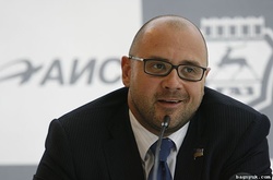 Депутат Святаш вже порахував, скільки людей втратить роботу після зниження акцизів на авто