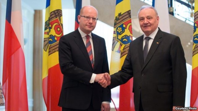 Президент Молдови закликав ЄС і США до продовження санкцій проти Росії