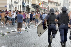  УЄФА відкрив дисциплінарну справу на російських уболівальників 