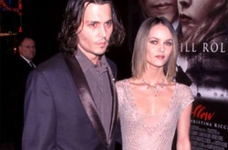 Джонни Депп воссоединился с дочерью и бывшей женой