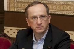 Томбінський: Прийняття закону про вибори на Донбасі не означає, що вони почнуться наступного ж дня