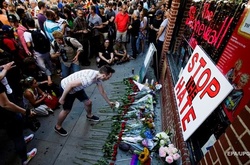 Обама прокоментував стрілянину у гей-клубі в Орландо 