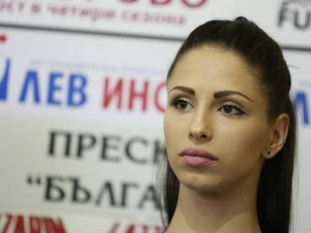 Болгарська чемпіонка світу з гімнастики вистрибнула з вікна 6-го поверху