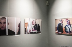 У Києві відкрилася фотовиставка, присвячена українським бранцям Кремля