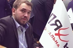 Ар'єв за бюджетні гроші возить у Страсбург лояльних до себе депутатів - Лозовий
