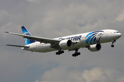 У Середземному морі виявили головні зони з уламками літака Egypt Air