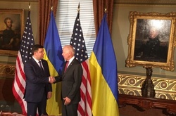 У Вашингтоні розпочалась зустріч Гройсмана і Дж.Байдена 