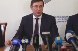 Луценко підтвердив, що Онищенко вже не в Україні