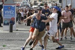 Шість російських фанів було затримано за бійку з іспанськими туристами