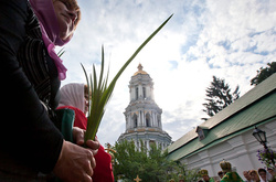 Християни відзначають Трійцю або Зелені свята
