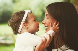 Солистка группы «A-Studio» устроила сказочный праздник в честь первого дня рождения дочки