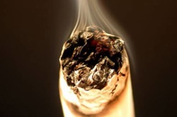 ВООЗ розгляне питання заборони продажу тонких сигарет