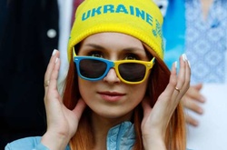 Самые красивые болельщицы «Евро-2016»