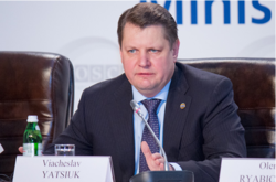 Порошенко призначив послом в Норвегію скандального дипломата 