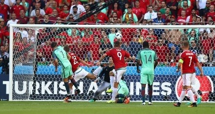Збірна Португалії вийшла в 1/8 фіналу Євро-2016