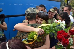 Порошенко обіцяє сьогодні оголосити демобілізацію 