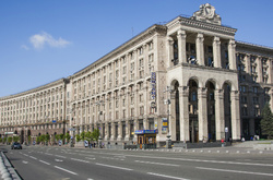 Рух транспорту на вулиці Хрещатик цими вихідними буде перекрито