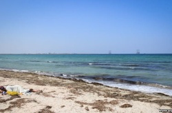 Російські екологи: в окупованому Криму  70% неочищених стоків зливаються біля пляжів 