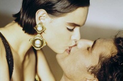 12 способов научиться целоваться как богиня