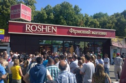 Кличко підняв руку на «Рошен»