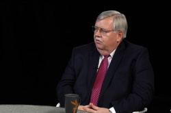 НАТО відповідає на російську агресію в Україні, - посол США