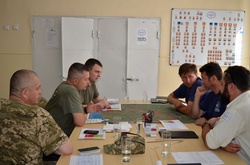 У Міноборони обговорили питання розмінування Донбасу