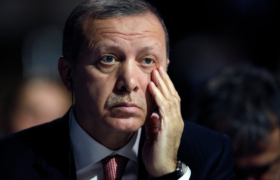 Ердоган проводить екстрене засідання після вибухів в аеропорту Стамбула