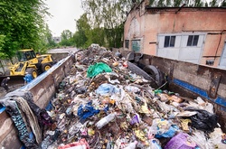 Київ приймає сміття зі Львова. Чи підтримуєте ви ініціативу Кличка? (ОПИТУВАННЯ)