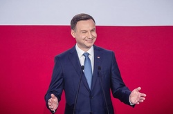 НАТО має проводити політику відкритих дверей щодо України – Дуда