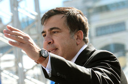 Політолог припустив, що Лещенко та Гацько злякалися впливу Саакашвілі і не пішли в його партійний проект