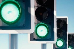 Столичні світлофори працюватимуть у режимі «Зелена хвиля»