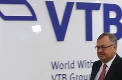  Андрій Костін 