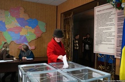 На окрузі № 27 у Дніпрі зафіксували дві групи передвиборчих порушень – КВУ