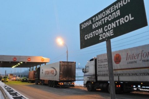 В уряді рекомендують перевізникам утриматися від транзиту вантажів через РФ 