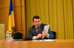 В НАБУ розповіли про адвокатів, які діяли в злочинній групі Онищенка