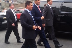 Керрі і Клімкін прогулялися по Києву