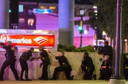 У Далласі затримано підозрюваних у вбивстві поліцейських