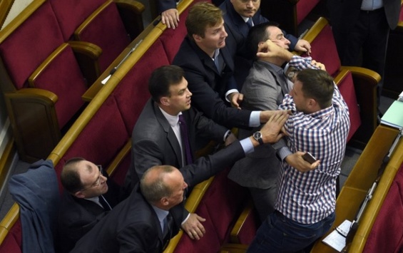 Україна посіла перше місце по бійках у парламенті 