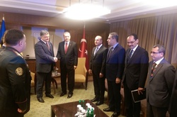 Порошенко прибув до Польщі на саміт НАТО