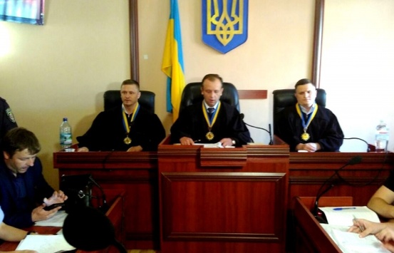Мукачівський суд продовжив арешт чотирьох бійців «Правого сектору на два місяці 